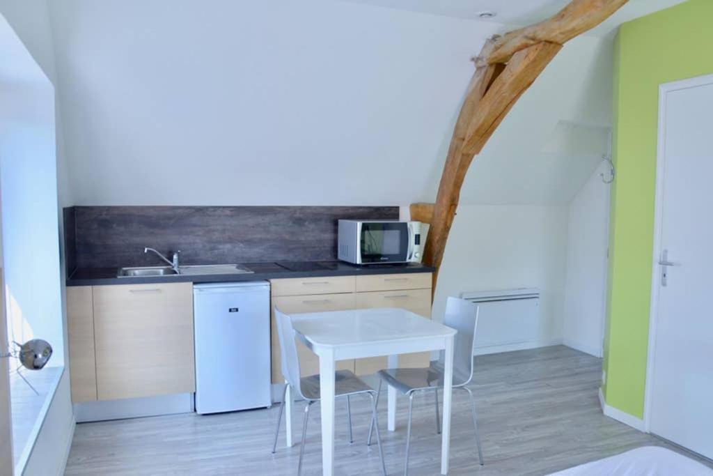 La petite maison appartement 2 Avoine Extérieur photo